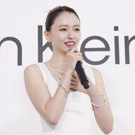 【朗報】山本舞香、Hiroとの愛を語る！活動休止の理由は草！