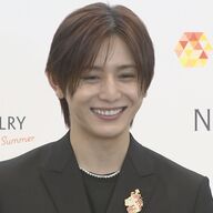 【朗報】山田涼介、ジュエリーベストドレッサー賞受賞でイケメン全開やで！