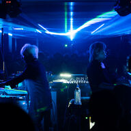 小室哲哉×浅倉大介のコラボ「PANDORA」のライブ映像を楽しむ方法