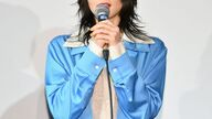 小松菜奈が語る、理想の職業とは？映画『わたくしどもは。』公開記念舞台挨拶レポート