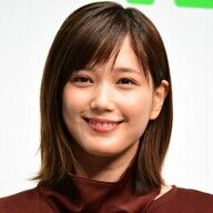 【悲報】本田翼の可愛い着こなしがヤバすぎて視線独占中ｗｗｗ