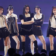 【朗報】LESSERAFIMがアメリカでCD販売トップ10入りやんけ！