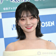 【朗報】瀬戸環奈の1st写真集『emerald』発売決定やんけ！