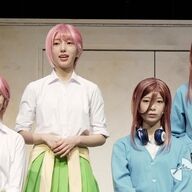 日向坂46四期生初舞台！すみれと莉奈が感情バキバキ伝えるｗｗｗ