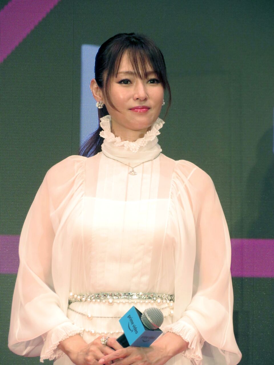 草ｗ深田恭子、初恋DOGsでイケメンに囲まれてるやんけ！