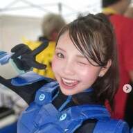 【朗報】きゃすみること辻加純、髪色チェンジで新たな魅力発揮やんけ！