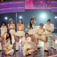 サナの母、安室奈美恵にガチ恋ｗｗｗ必見やん！