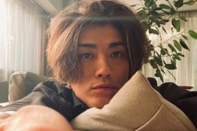 【悲報】KAT-TUN、解散！？でも上田は諦めてないやんけ！