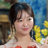 【悲報】峯岸みなみ、指原に嫉妬してた事実が発覚！草生えるわｗ