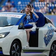 【朗報】AKB千葉恵里、ハマスタでセレモニアルピッチ成功したんやが！