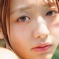 【朗報】アンゴラ村長、初の写真集「標準体型」が予約好調やんけ！