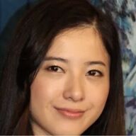 吉高由里子の夜な夜なアート：彼女の創作活動と新たなお知らせ