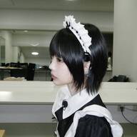 ちょｗあのちゃんがメイド服姿でなんでハロウィン無関係やねんｗｗｗ