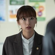 『テミスの不確かな法廷』鳴海唯の演技に迫る！