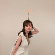 【祝報】秋元真夏、32歳誕生日ショットはネタ的ゲームキャラやん！