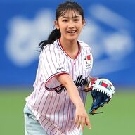CMで話題！藤本唯千夏の透明感あふれる始球式の裏側