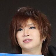 【悲報】鬼龍院翔、離婚したんやって…ファンの反応は？