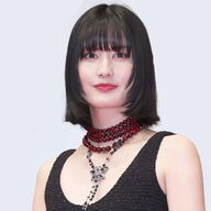 【朗報】橋本愛と池田エライザ、マジで仲良しやんけ！