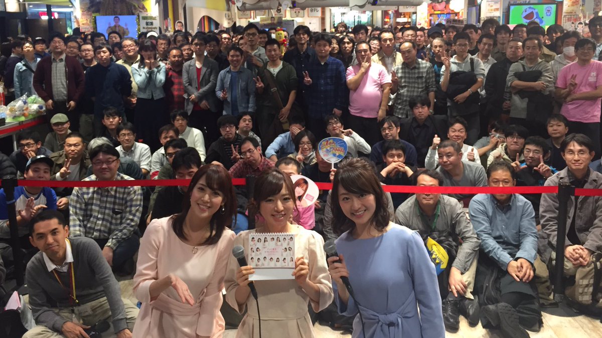【悲報】AⅤ女優のイベントに来た弱者男性、モザイクを貫通する  [712093522]->画像>11枚 
