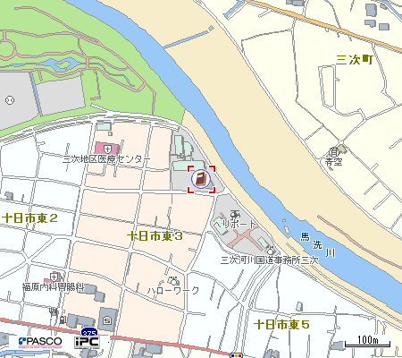 三次市立図書館 鳴戸謙祥の居酒屋