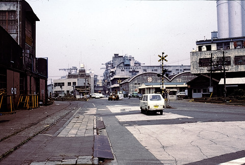 02-1980052901_1