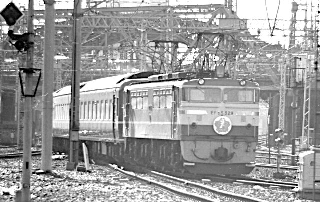 EF65−500P型二つ EF65−500P型二つ