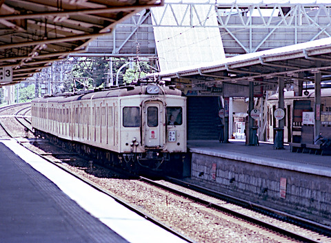 1980052705_1