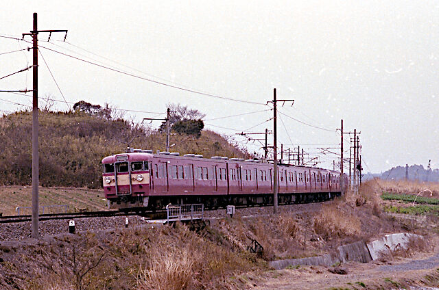 415系そして113系：近郊型電車 : 新・バイクで走ると気持ちがいい