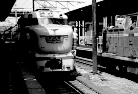 忘れがたいキハ80系 : 新・バイクで走ると気持ちがいい