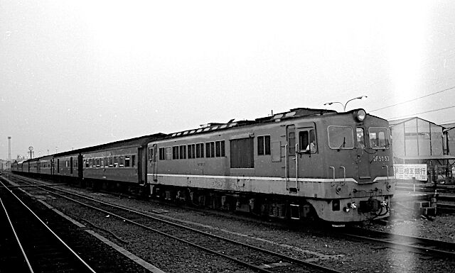 Amazon.co.jp: 国鉄紀勢本線の夜行普通列車921列車EF60-500＆12