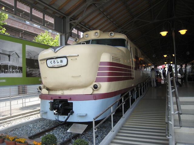 忘れがたいキハ80系 : 新・バイクで走ると気持ちがいい