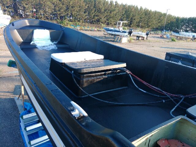 カスタム和船製作記 8 全塗 デッキマット Ken S Industry スモールボートブログ