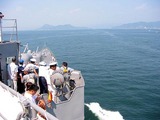 広島湾を21ノットで航行中-050729
