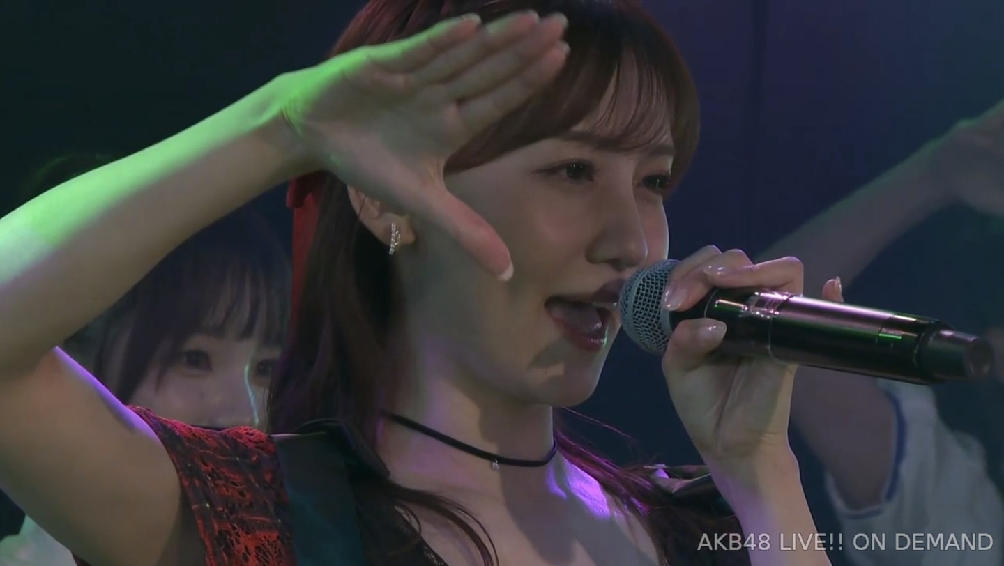 GOqY_xOaoAAm1BL