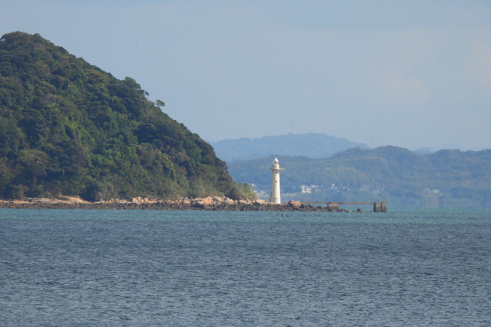満珠島灯台 まんじゅしま (2020/11/28) : プジョーで訪ねた灯台