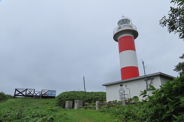 羅臼灯台 9 17 プジョー8で訪れた 岬の灯台訪問記