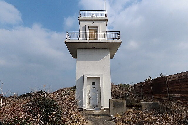加唐島灯台 かからしま (2023/1/7) : プジョーで訪ねた灯台訪問