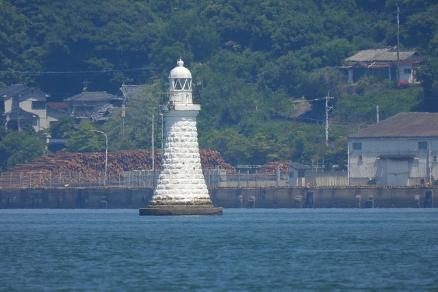 寺島灯台 てらしま (2026/5/31再) : プジョーで訪ねた灯台訪問記、今は