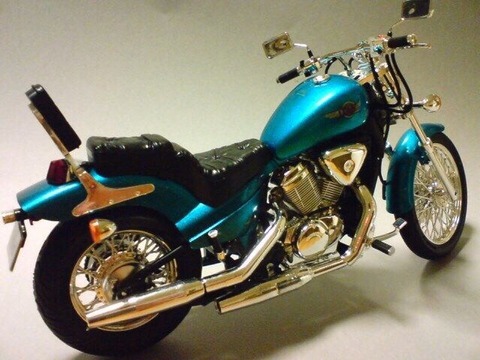 7B550C1F-D3D7-4846-BB7D-3D10C570E44F