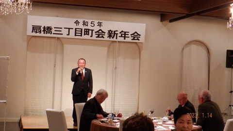 7E627D11-96D9-4E0F-8F6E-6977325C484D