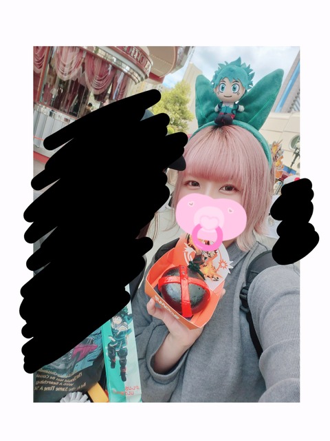 24-05-12-21-32-15-645_deco