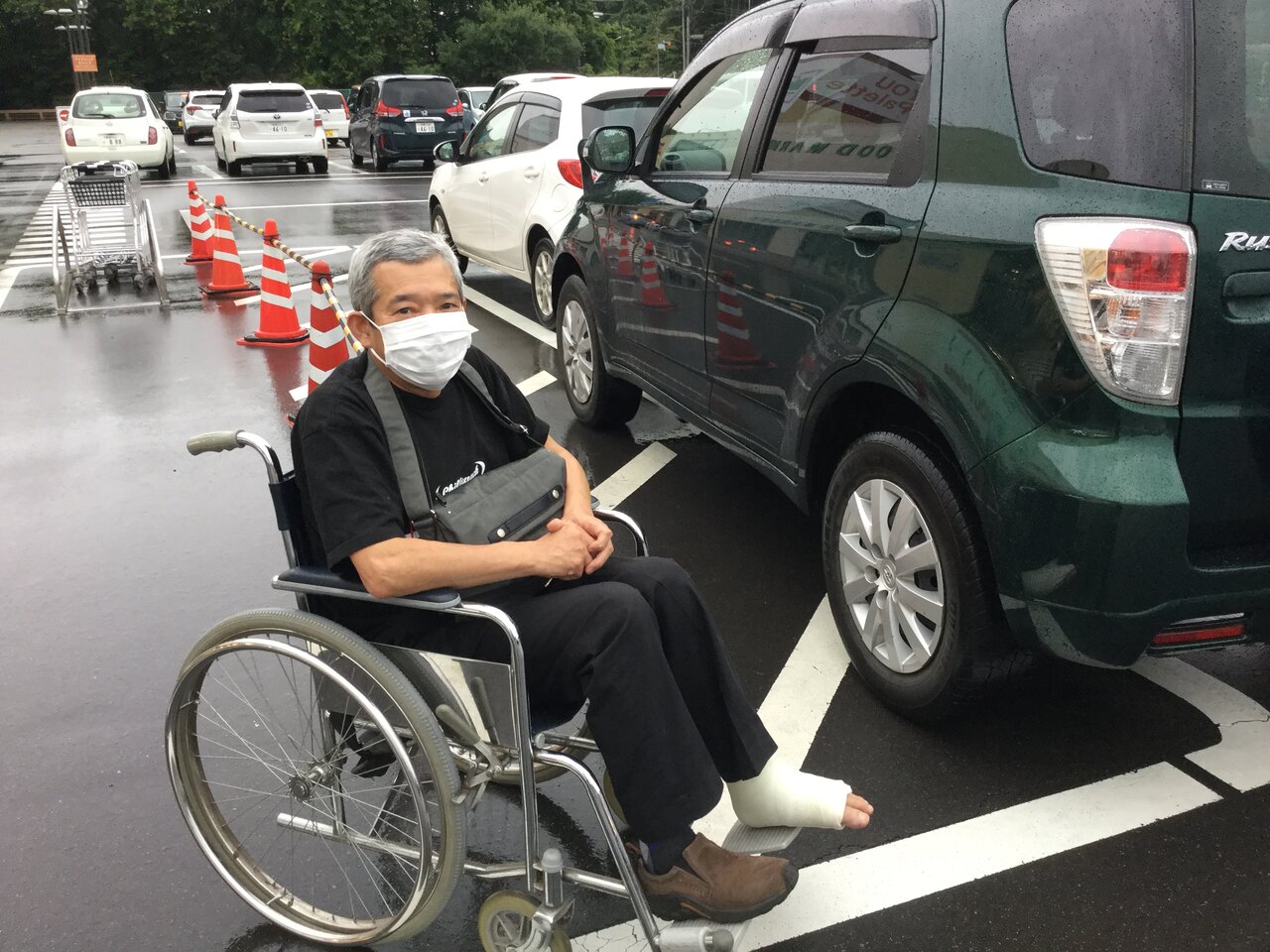 Vol 3858 傷害者パーキング かえるのひとりごと Vol 3858 傷害者パーキング かえるのひとりごと