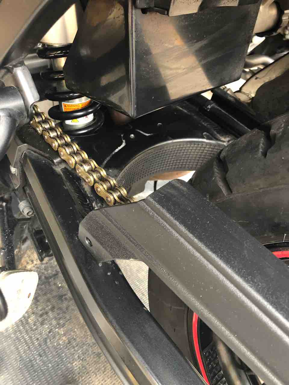 GIVI MG3101 V-strom650用 リアインナーフェンダー : 啄木鳥のblog