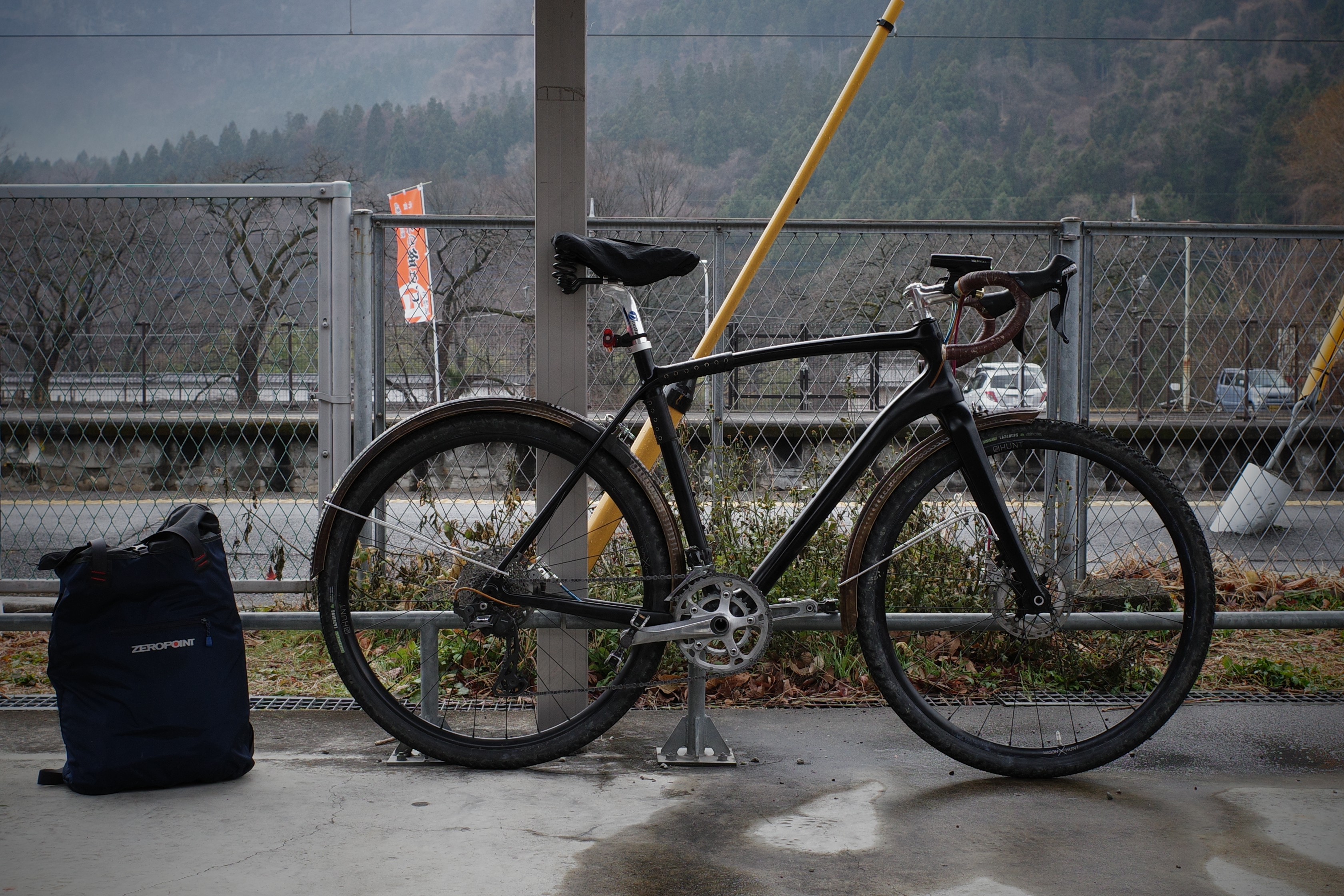 マッドフラップを作る : サイクリングにうってつけの日