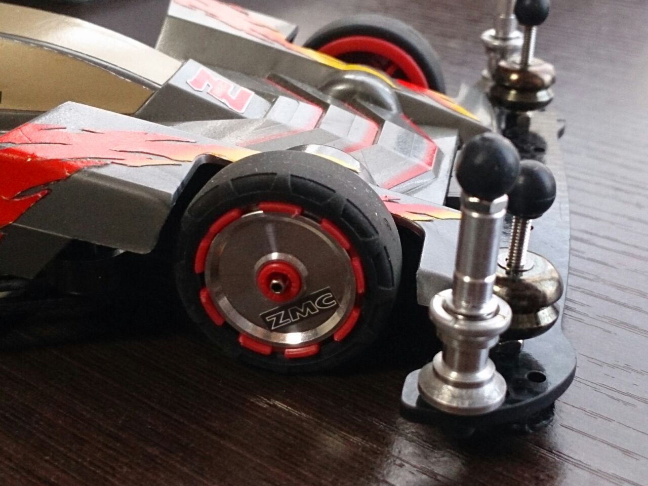 ミニ四駆　エアロホイール　金 銀 Amazon | タミヤ ミニ四駆限定 スーパーハードローハイトタイヤ