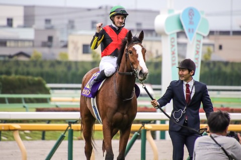 オークス (5)