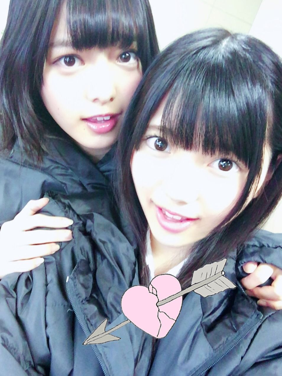欅坂46 上村莉菜が前髪整え中の原田葵をぱしゃり てるてる葵ちゃん可愛いwww 欅坂46まとめラボ 欅坂46 上村莉菜が前髪整え中の原田葵をぱしゃり てるてる葵ちゃん可愛いwww 欅坂46まとめラボ