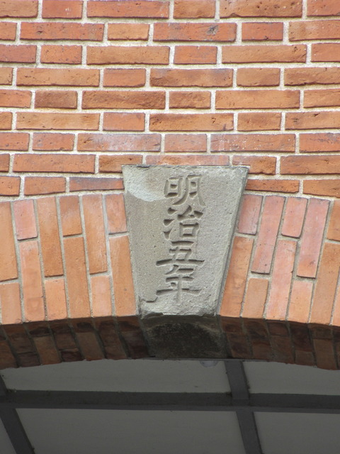 208363d4.jpg