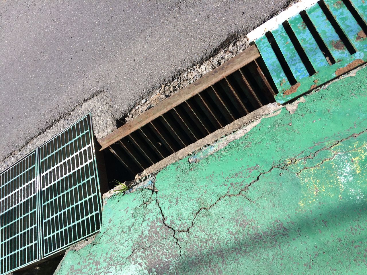 路側帯のお蔭で安眠できるようになりました けやき屋さん