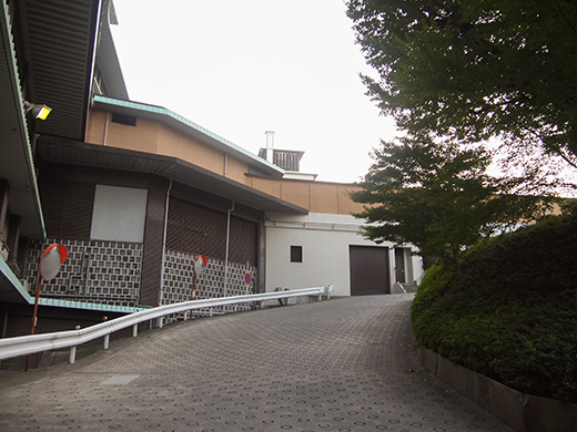 ホテルオークラ東京の坂道を歩いてみる8